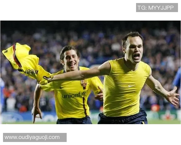 古代足球明星的传奇故事与现代足球的渊源探讨